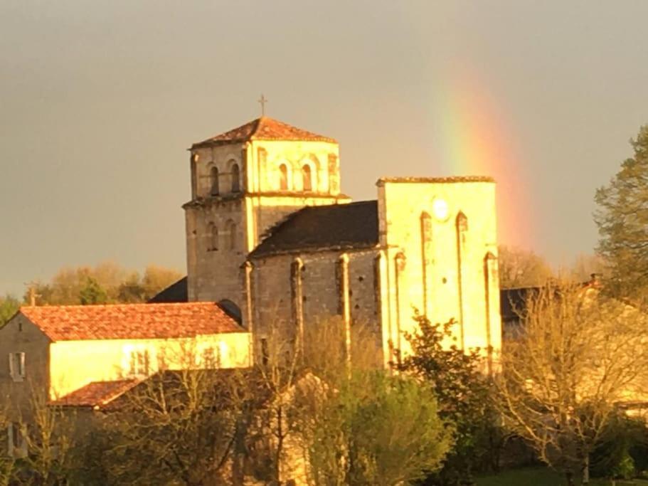 La Petite Maison - La Grange Des Colporteurs Nanclars Buitenkant foto