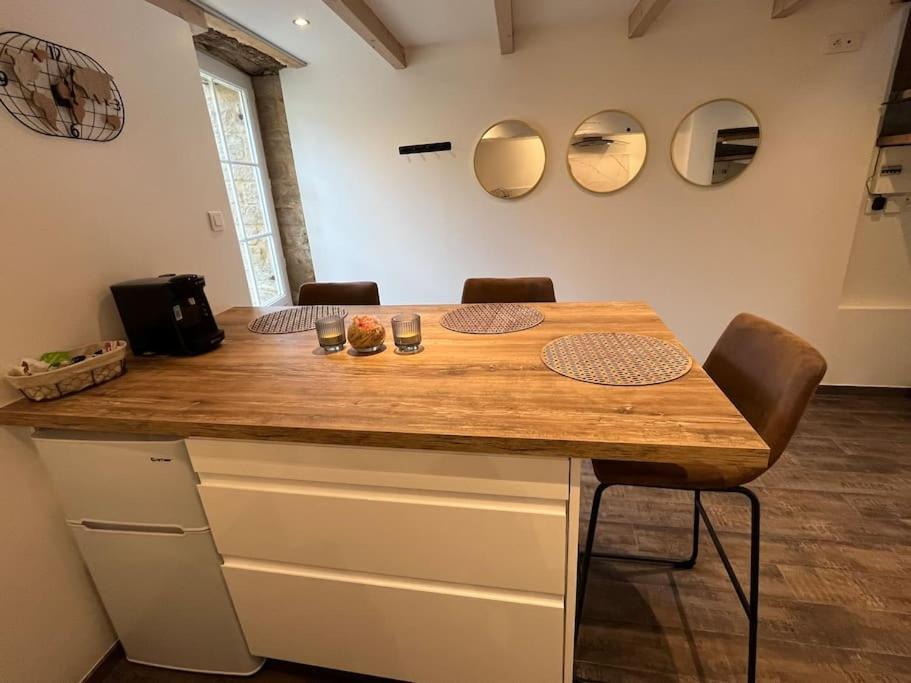 La Petite Maison - La Grange Des Colporteurs Nanclars Buitenkant foto